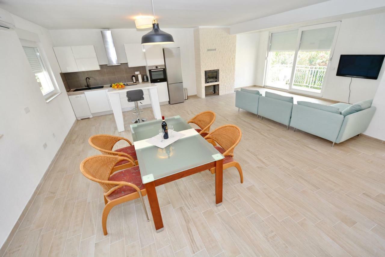Apartment Pan 扎达尔 外观 照片
