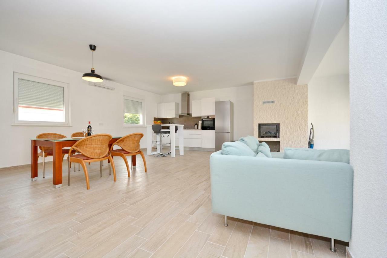 Apartment Pan 扎达尔 外观 照片